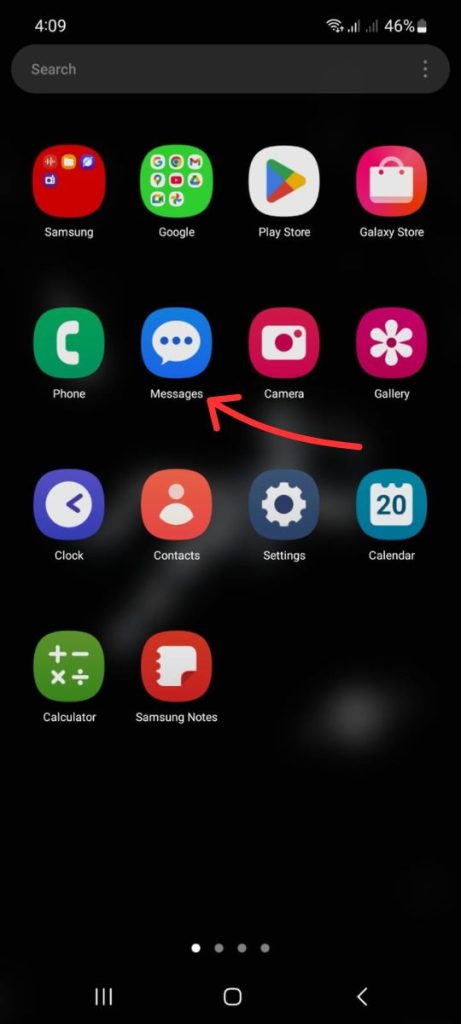 opening Messages app on Samsung Galaxy phone